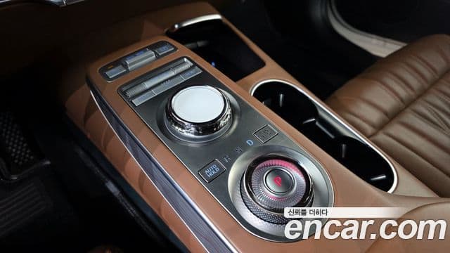 Genesis GV70, 2021 9