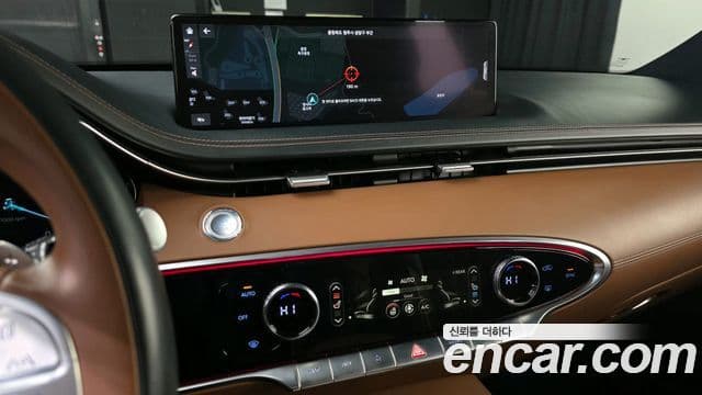 Genesis GV70, 2021 12