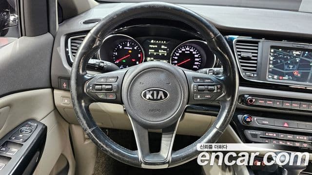 Kia All New Carnival Prestige, 2018 13