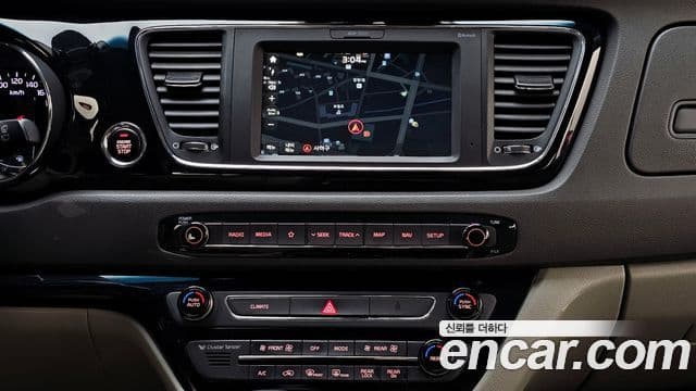 Kia All New Carnival Prestige, 2018 14