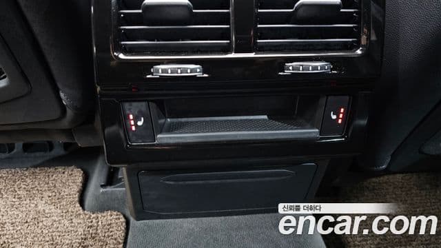 Volkswagen Touareg 3세대 Premium, 2023 19