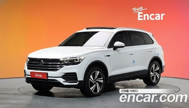 Volkswagen Touareg 3세대 Premium, 2023 1