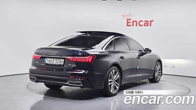 Audi A6 (C8) Premium, 2022 2