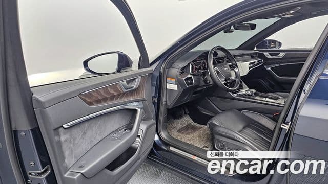 Audi A6 (C8) Premium, 2022 10