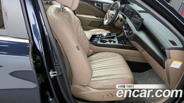 Kia K8 гибрид Signature, 2022 12