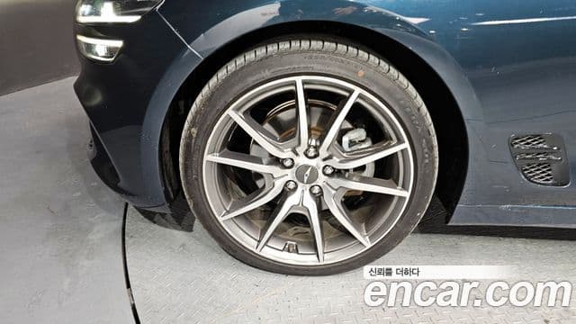 Genesis The / новый New G70 슈팅브레이크, 2023 все фото