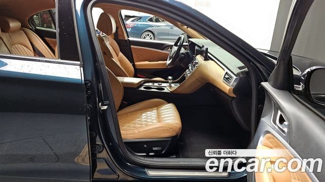 Genesis The / новый New G70 슈팅브레이크, 2023 11