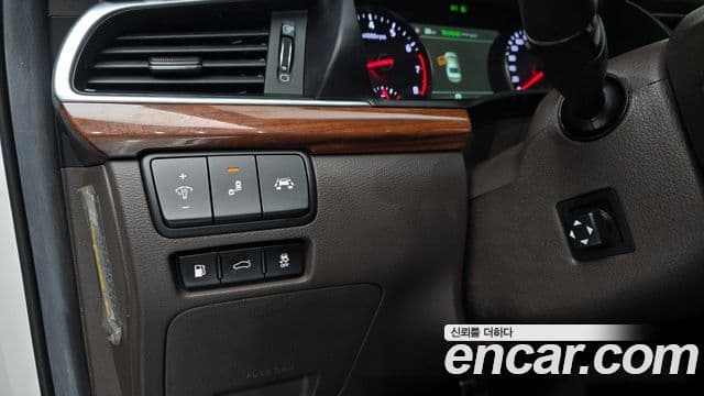 Kia All New K7 2.4 GDI Limited, 2017 17