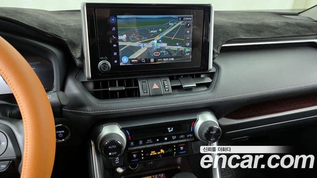 Toyota RAV4 5세대 2.5 4WD гибрид LTD, 2024 14