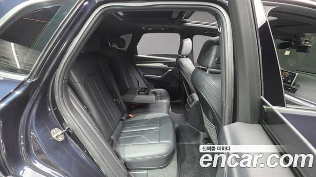 Audi Q5 (FY) Premium, 2020 19