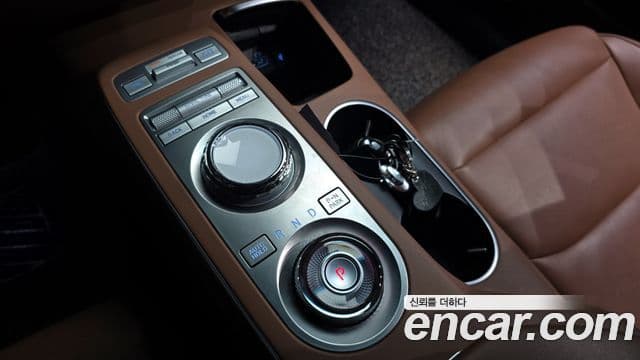 Genesis GV70, 2023 9