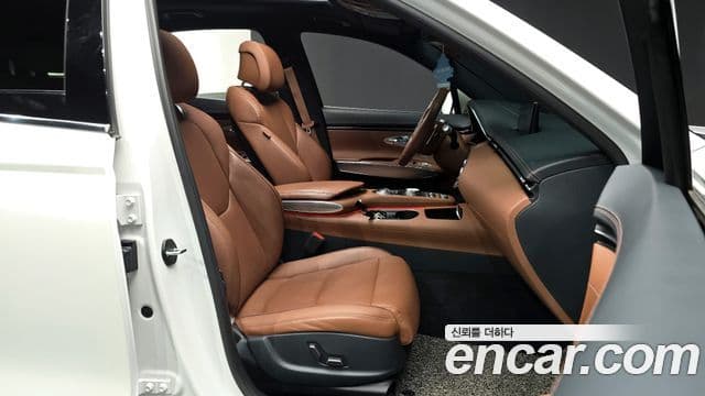 Genesis GV70, 2023 10