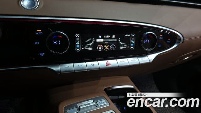 Genesis GV70, 2023 17