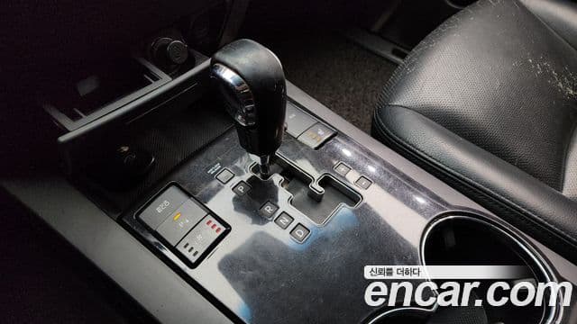 Kia Mohave 4WD KV300, 2012 9