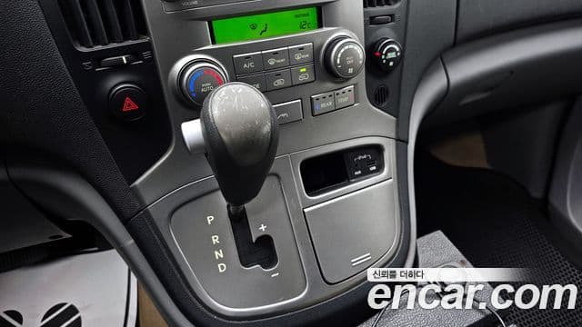 Hyundai Grand Starex CVX Premium, 2012 9