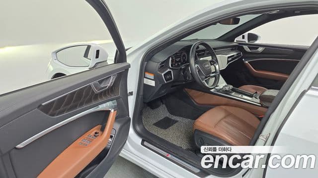 Audi A6 (C8) Premium, 2023 10