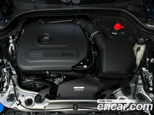 Mini Cooper S 4세대 JCW, 2025 6