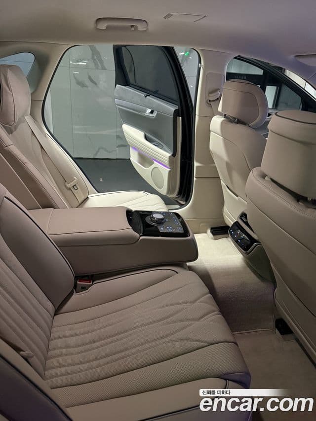 Genesis G80 (RG3) бензин 2.5 турбо 2WD, 2026 9