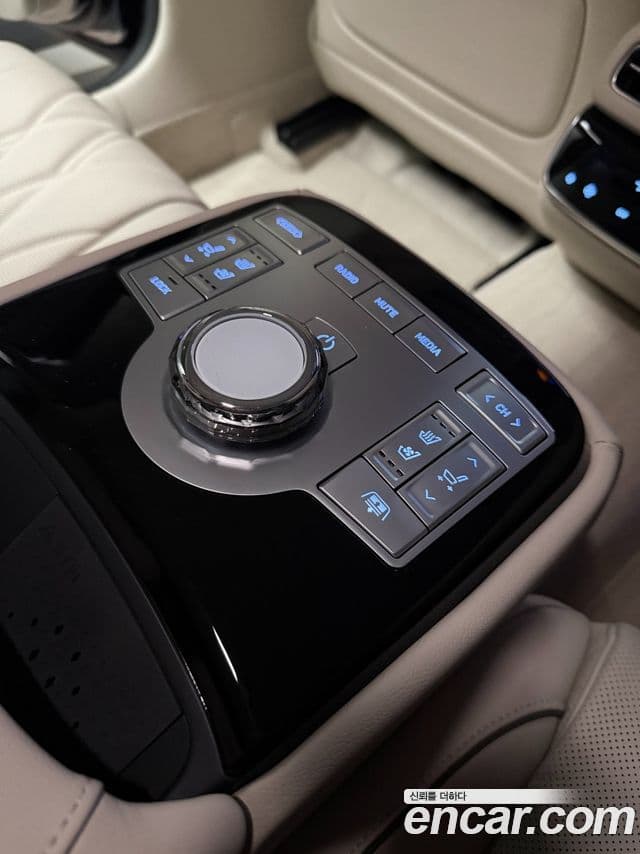 Genesis G80 (RG3) бензин 2.5 турбо 2WD, 2026 10