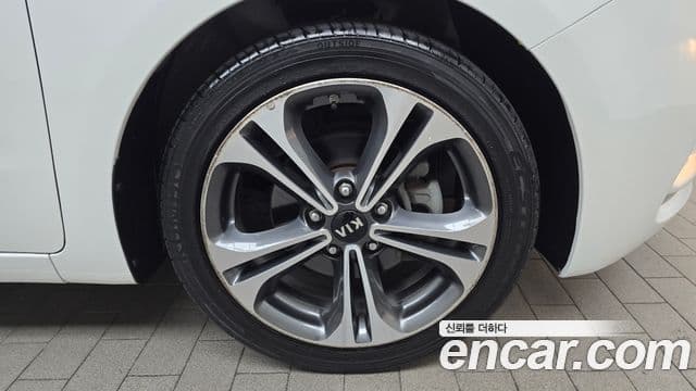 Kia K3 Trendy, 2013 все фото