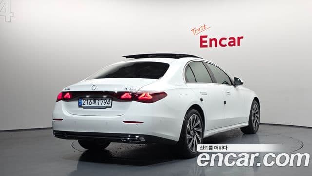 Mercedes-Benz E-класс W214 Exclusive, 2024 2