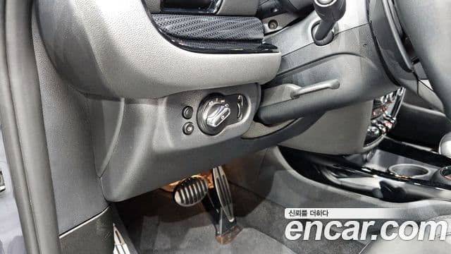 Mini Cooper S 클럽맨 JCW T51 Edition, 2020 17