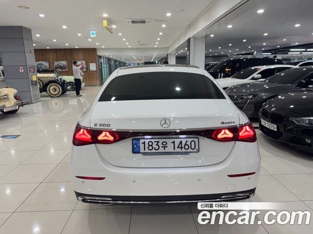 Mercedes-Benz E-класс W214 Exclusive, 2024 4