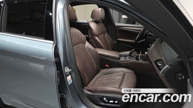 BMW 5시리즈 (G30) 520d M Sport Plus, 2018 10