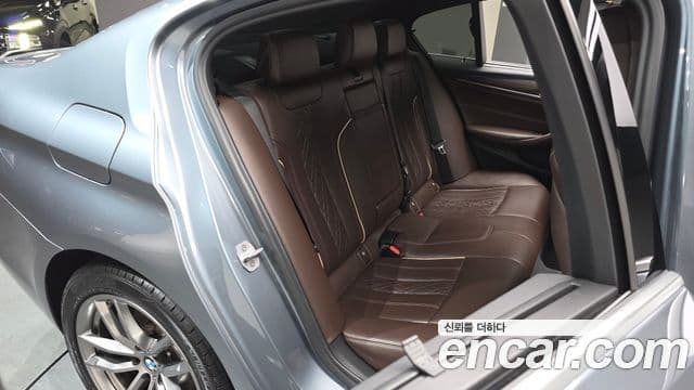 BMW 5시리즈 (G30) 520d M Sport Plus, 2018 11