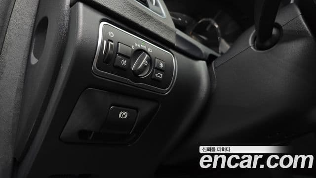 Volvo S60 2세대, 2015 14