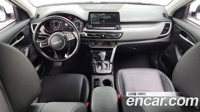 Kia Seltos Trendy, 2023 7