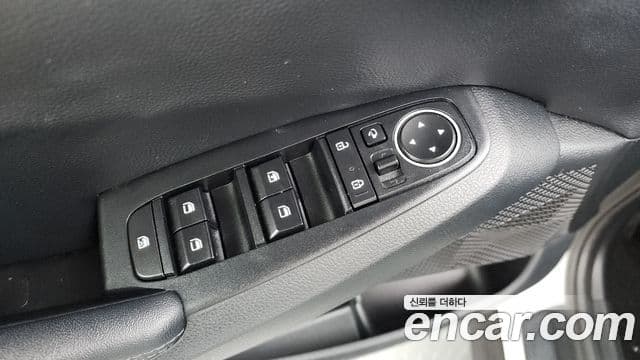 Kia Seltos Trendy, 2023 18