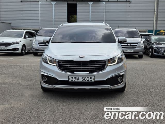 Kia All New Carnival Prestige, 2018 3
