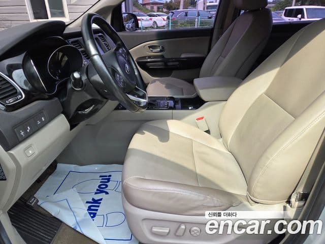 Kia All New Carnival Prestige, 2018 8