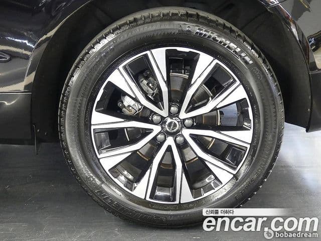 Volvo XC60 2세대 B5 Inscription, 2023 все фото