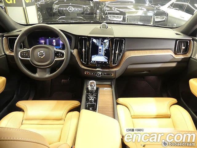 Volvo XC60 2세대 B5 Inscription, 2023 7