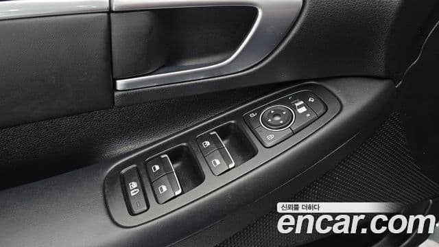 Hyundai Sonata (DN8) Premium Family, 2020 18