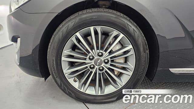 Genesis EQ900 Luxury, 2016 все фото