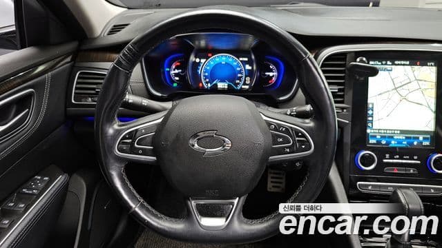 Renault Korea(Samsung) SM6 2.0 LPe RE (для людей с инвалидностью), 2016 13