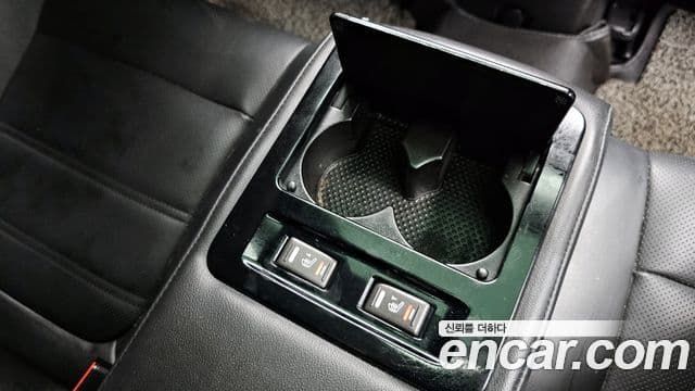 Renault Korea(Samsung) SM6 2.0 LPe RE (для людей с инвалидностью), 2016 18