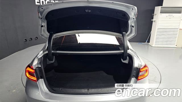 Renault Korea(Samsung) SM6 2.0 LPe RE (для людей с инвалидностью), 2016 20