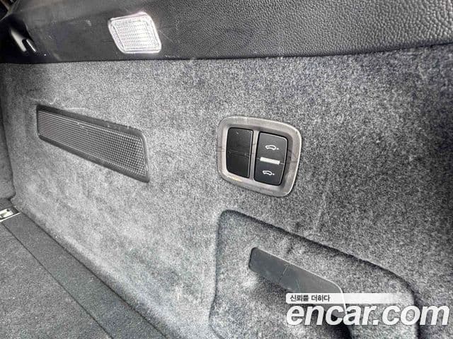 Porsche Cayenne (PO536) 3.0 Platinum Edition, 2023 12