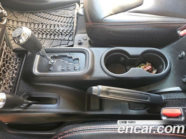 Jeep Wrangler (JK) 2.8 дизель Rubicon 4도어, 2015 9