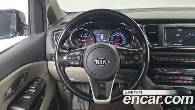 Kia The / новый New Carnival Special, 2019 13