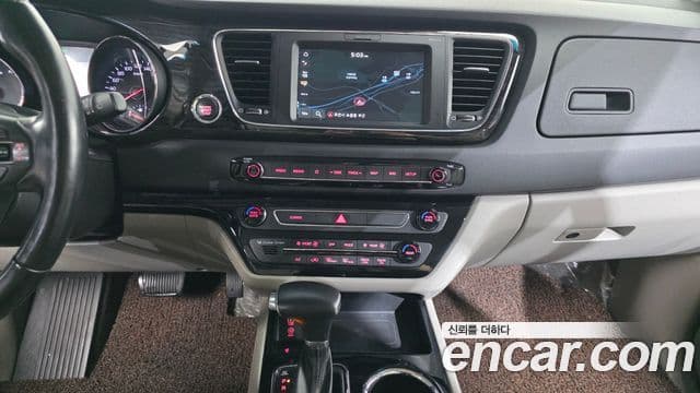 Kia The / новый New Carnival Special, 2019 14