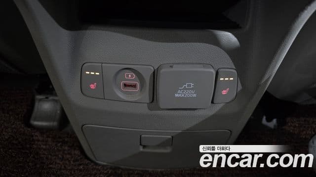 Kia The / новый New Carnival Special, 2019 18