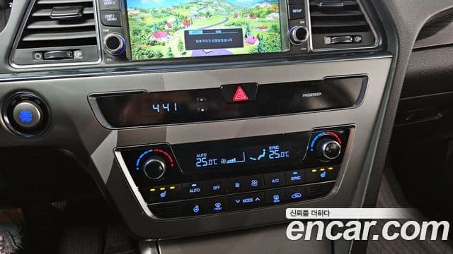 Hyundai LF Sonata 2.0 Smart, 2015 16