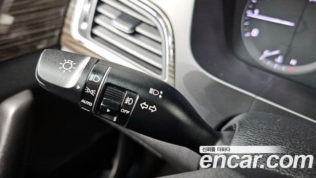 Hyundai LF Sonata 2.0 Smart, 2015 19