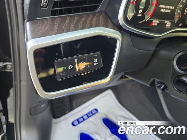 Audi A6 (C8) Premium, 2023 16