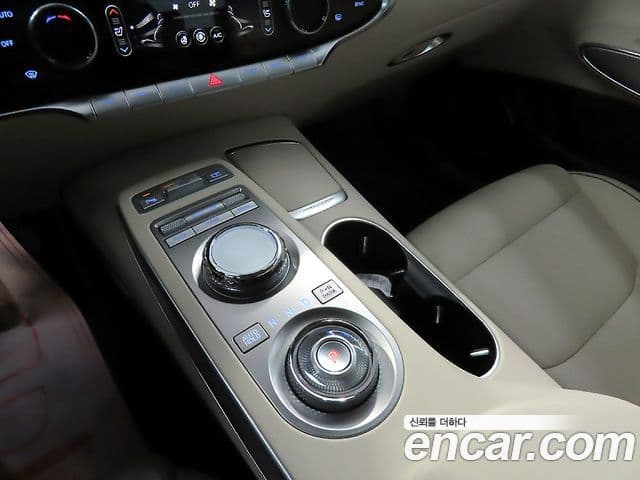 Genesis GV70, 2023 13